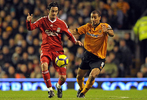 渐呈现出一 渐呈现出一